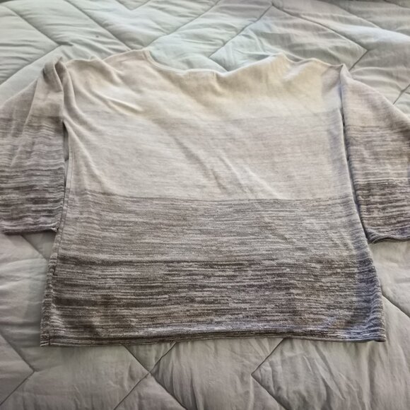 Banana Republic Knit Top - Picture 3 of 4